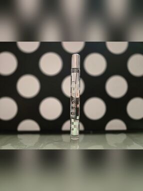 2/$30✨️Clinique Happy✨️